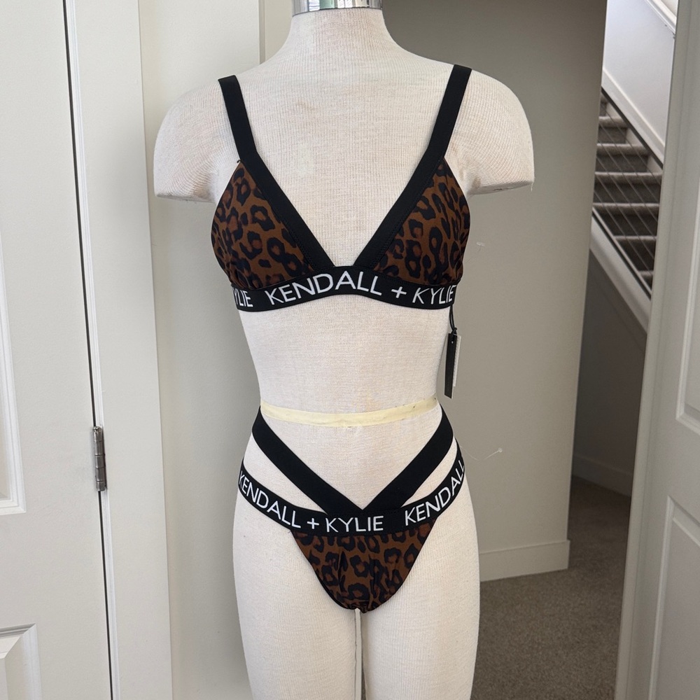 Kendall & Kylie Brown Leopard Print Bra Set